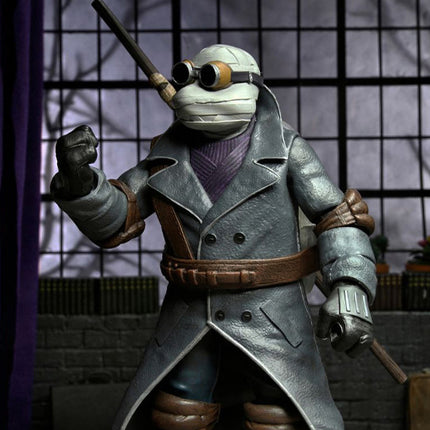 Universal Monsters Ultimate Teenage Mutant Ninja Turtles  Donatello as The Invisible