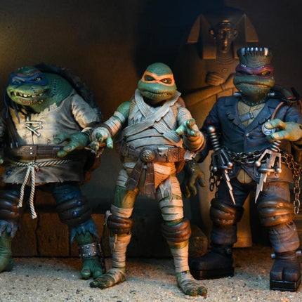 Universal Monsters Ultimate Teenage Mutant Ninja Turtles Michelangelo as The Mummy